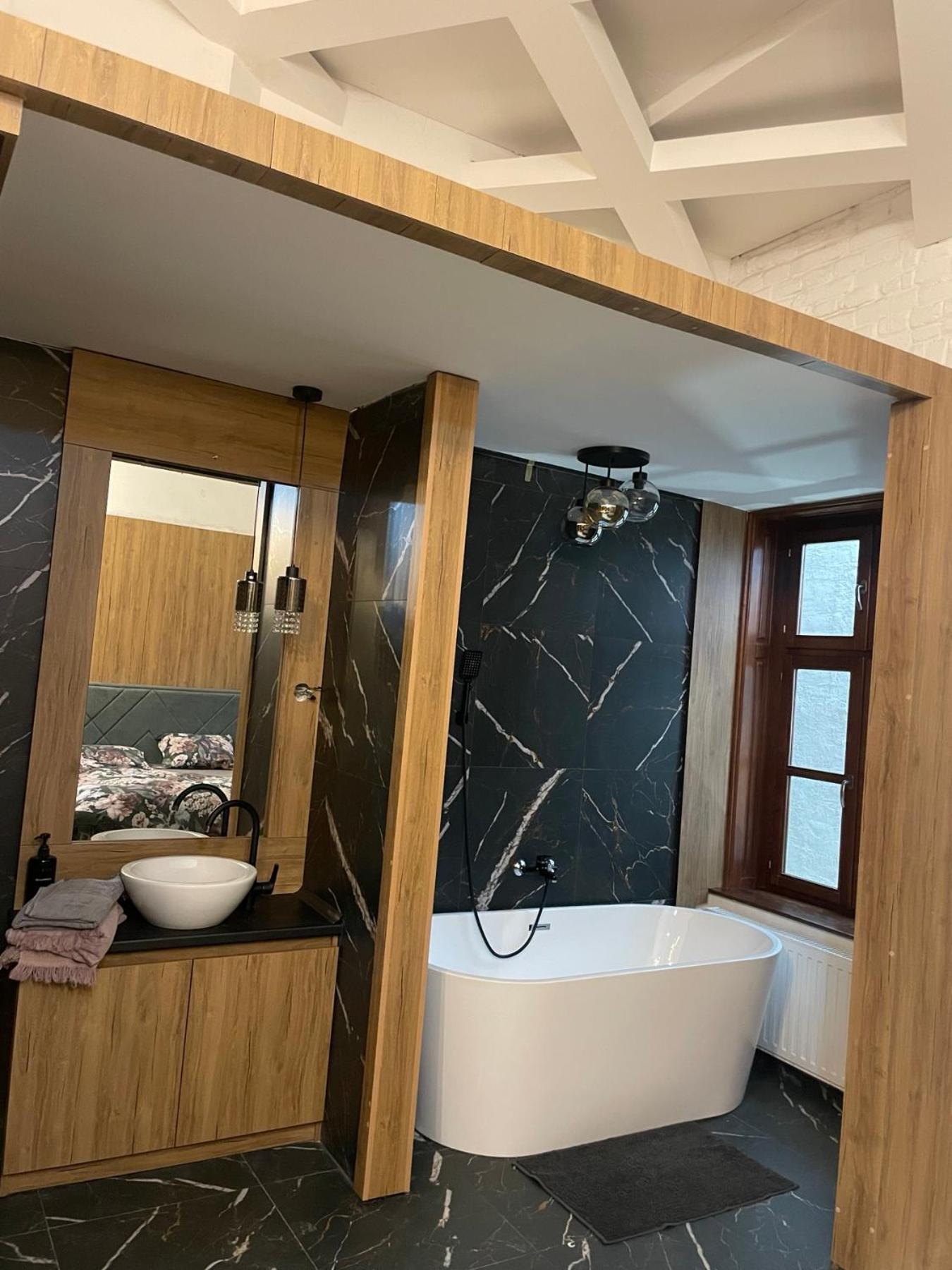 Lux Dabich 2 Apartment Нови Сад Екстериор снимка