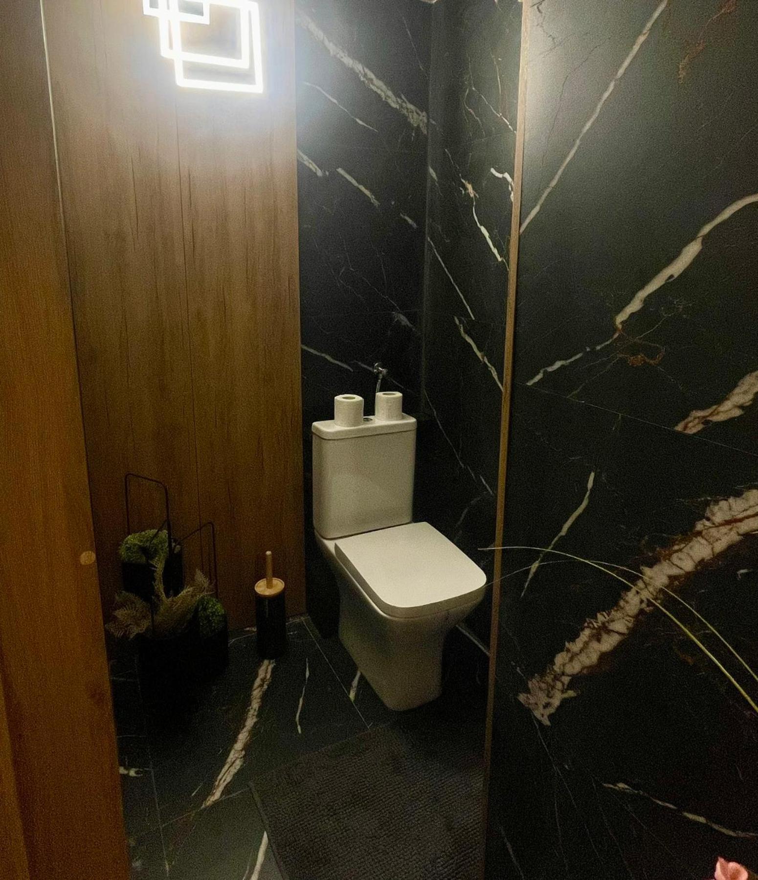 Lux Dabich 2 Apartment Нови Сад Екстериор снимка